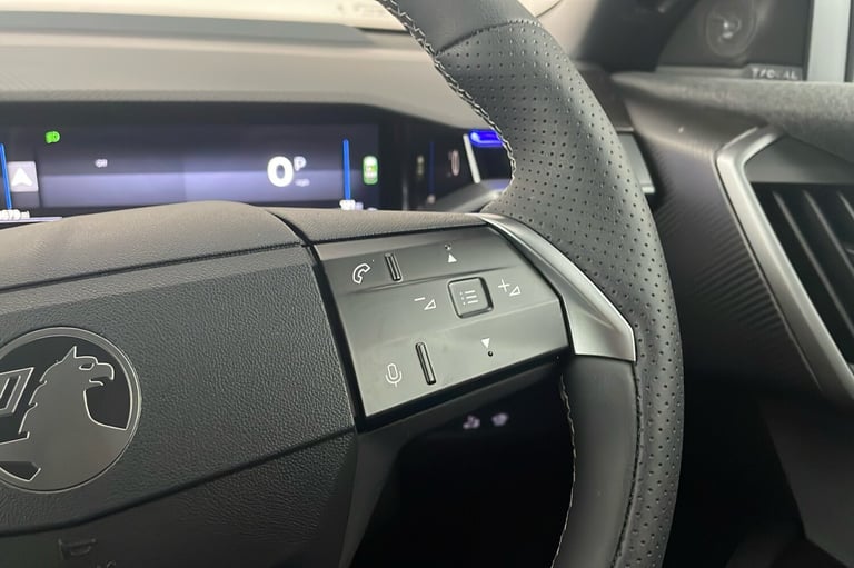  Vauxhall Grandland 1.2 Mhev Ultimate Suv 5dr Petrol Hybrid E Dct Euro 6 s/s