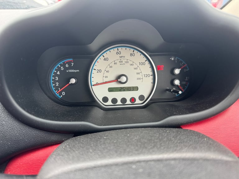 Hyundai, I10, Hatchback, 2009, Manual, 1086 (cc), 5 doors