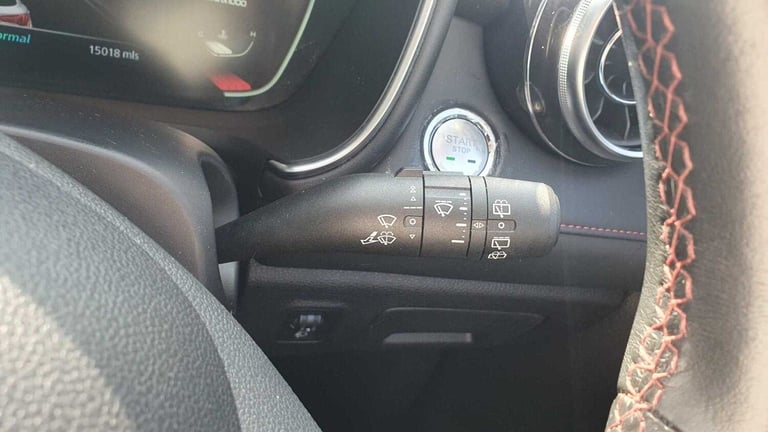 2023 MG MG HS 1.5 T-GDI Trophy 5dr DCT ESTATE PETROL Automatic
