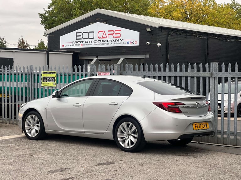 2017 Vauxhall Insignia 1.4 Insignia SRi Nav S/S 5dr Hatchback Petrol Manual