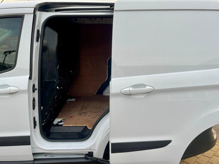 Ford Transit Courier 1.6 TDCI 95 TREND