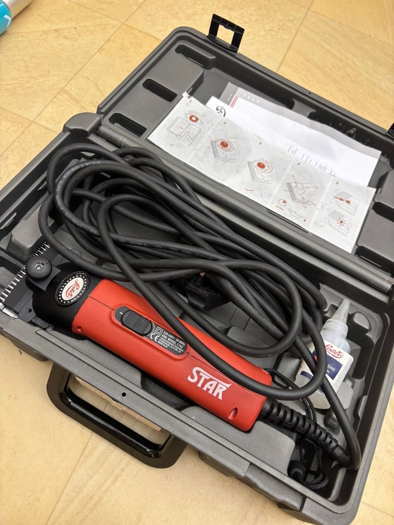 Lister Complete Shearing Kit in case