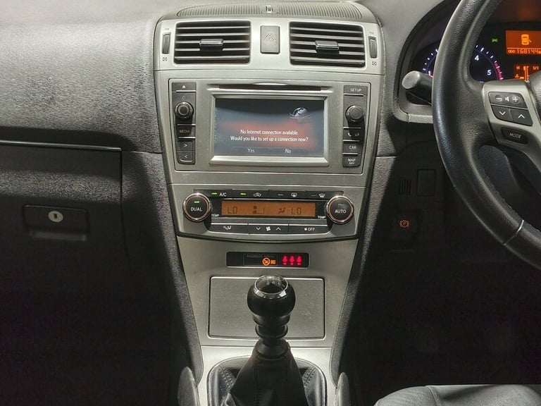 2014 Toyota Avensis D-4D Icon Business Edition Saloon Diesel Manual