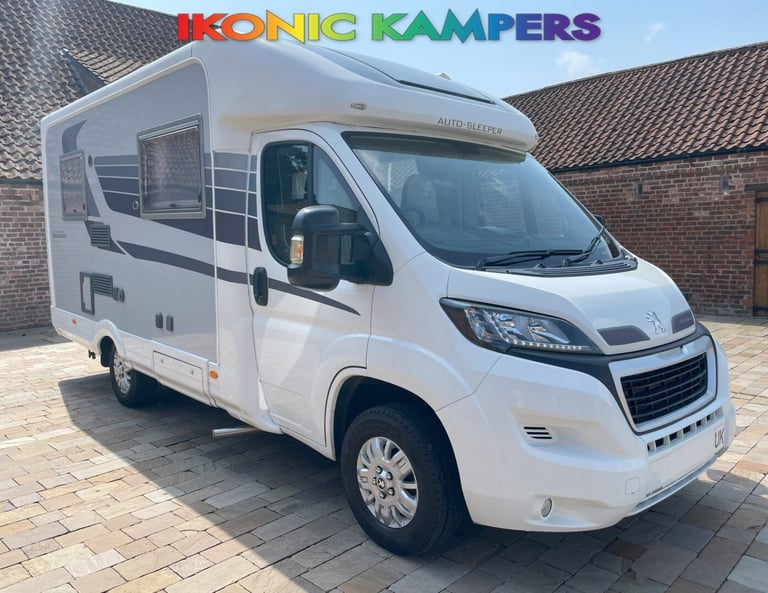   2017 Autosleeper Auto Sleeper Broadway EB Peugeot 2.2Ltr HDI 150 Motorhome