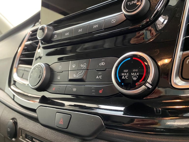 2021 Ford Transit Custom 2.0 280 EcoBlue Limited L1 H1 Euro 6 (s/s) 5dr PANEL VAN Diesel Manual