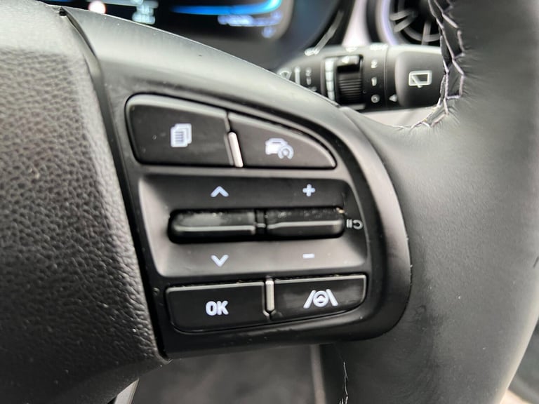 2025 Hyundai i10 1.2 Premium Auto Euro 6 (s/s) 5dr HATCHBACK Petrol Automatic