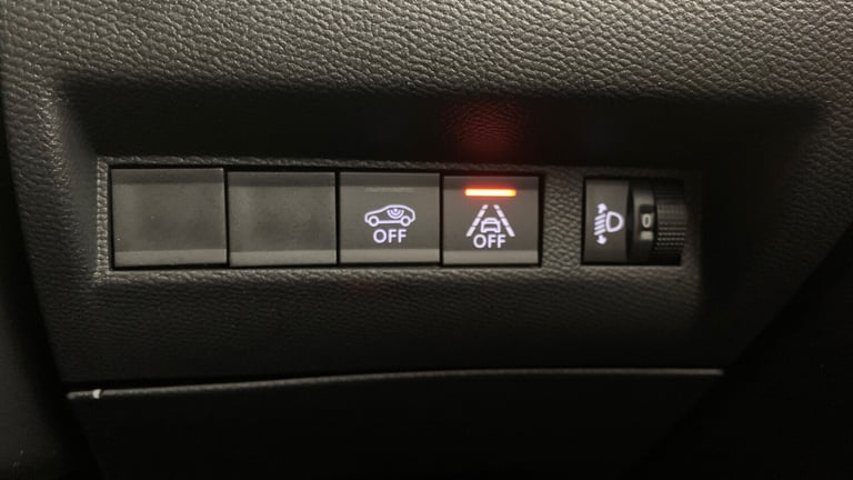 2023 Peugeot 208 1.2 PureTech Active Premium + Hatchback 5dr Petrol Manual Euro 6 (s/s) (75  Hatc...