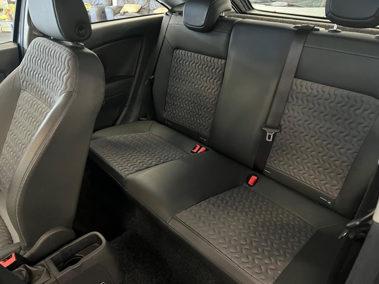 2013 Vauxhall Corsa 1.4 16V SE Auto Euro 5 3dr HATCHBACK Petrol Automatic