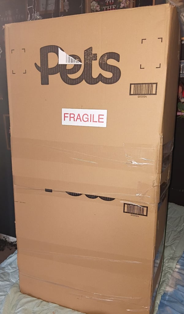 *unused* large Ferplast cage (with new accessories)