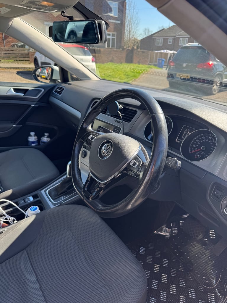 Volkswagen, GOLF, Estate, 2015, Semi-Auto, 1598 (cc), 5 doors