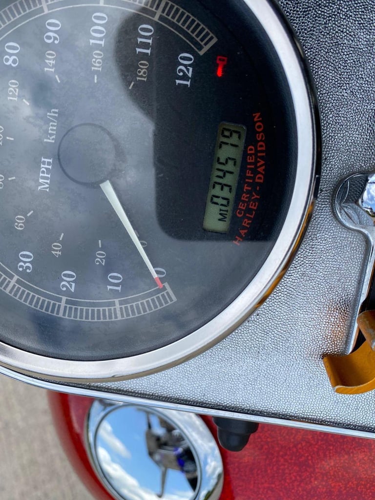 2004 HARLEY DAVIDSON FLHRCI ROAD KING CLASSIC 1550 - CUSTOM TOURING CRUISER