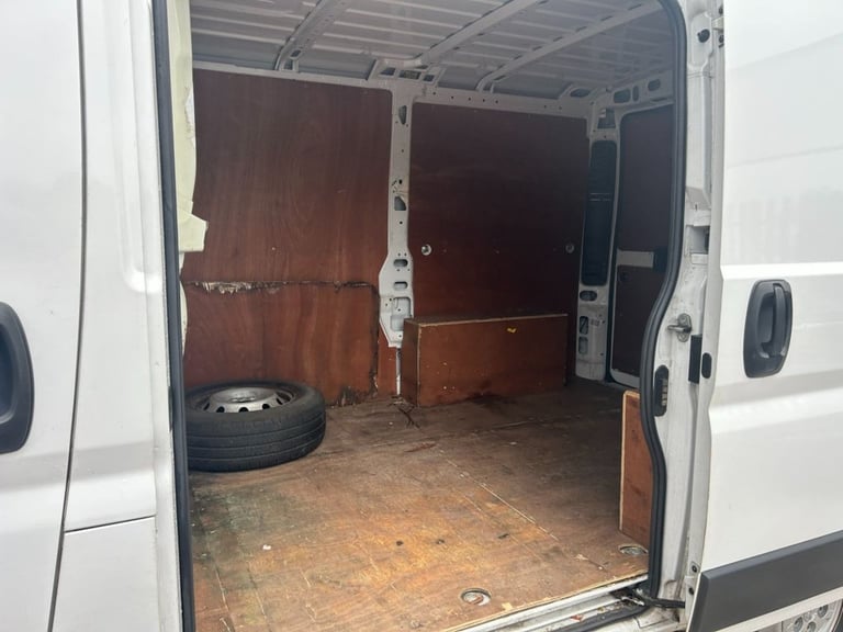 2021 Peugeot Boxer 2.2 BlueHDi 333 Professional Panel Van 5dr Diesel Manual L1 H1 Euro 6 (s/s) PA...