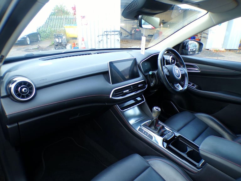 2022 MG MG HS 1.5 T-GDI Excite SUV 5dr Petrol Manual Euro 6 (s/s) (162 ps) ESTATE Petrol Manual