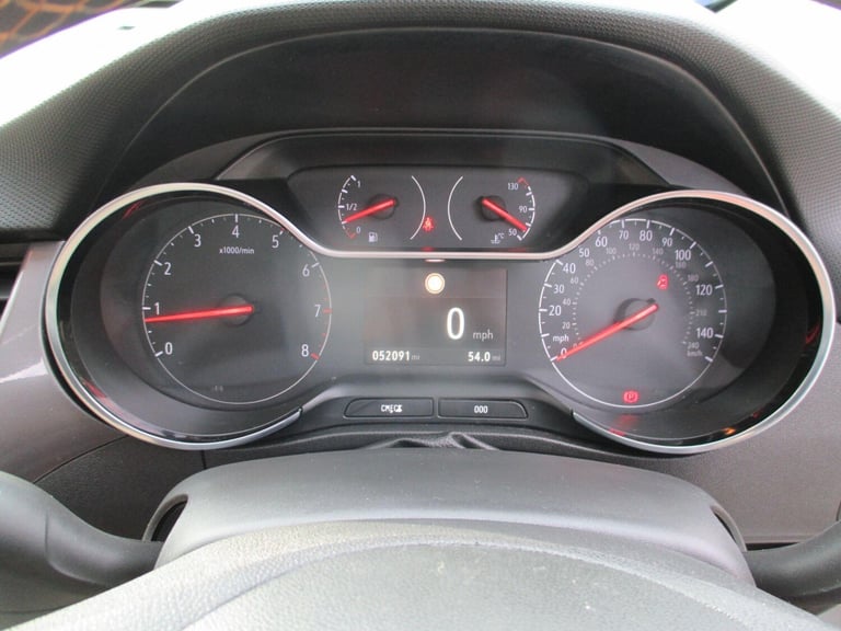 2019 Vauxhall Crossland X 1.2T ecoTec [110] Elite 5dr [6 Speed] [S/S] HATCHBACK PETROL Manual