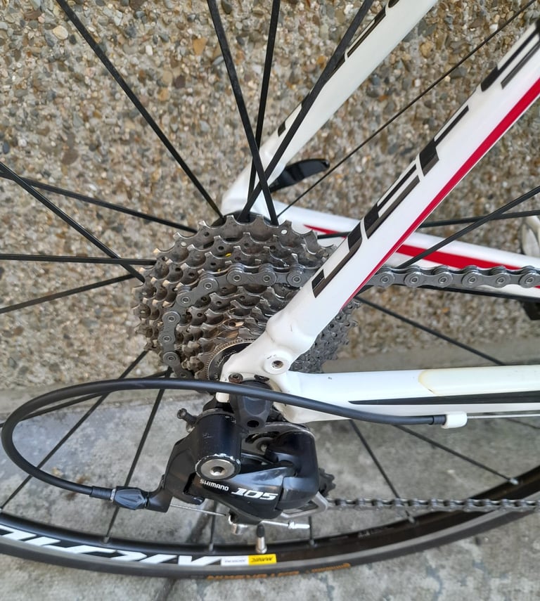 Giant Defy 1 Road Bike