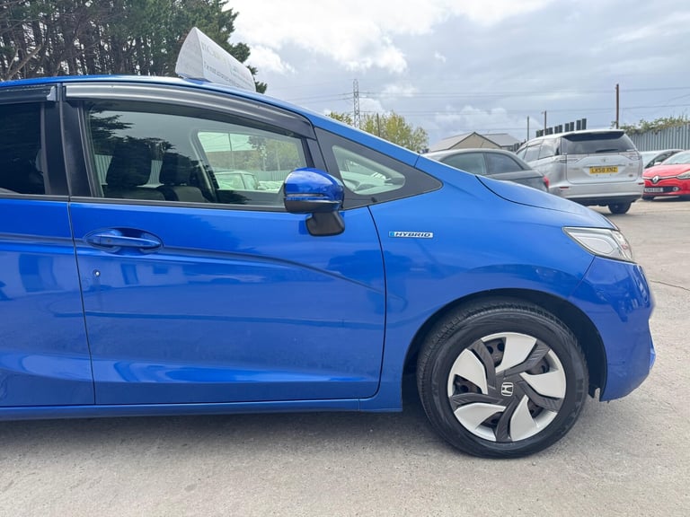 2014 Honda Fit JAZZ 1.5 HYBRID AUTO Hatchback Petrol/Electric Hybrid Automatic