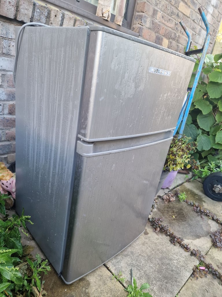 Cookology Under Counter Fridge Freezer 87L - Silver Brand new Almost 
