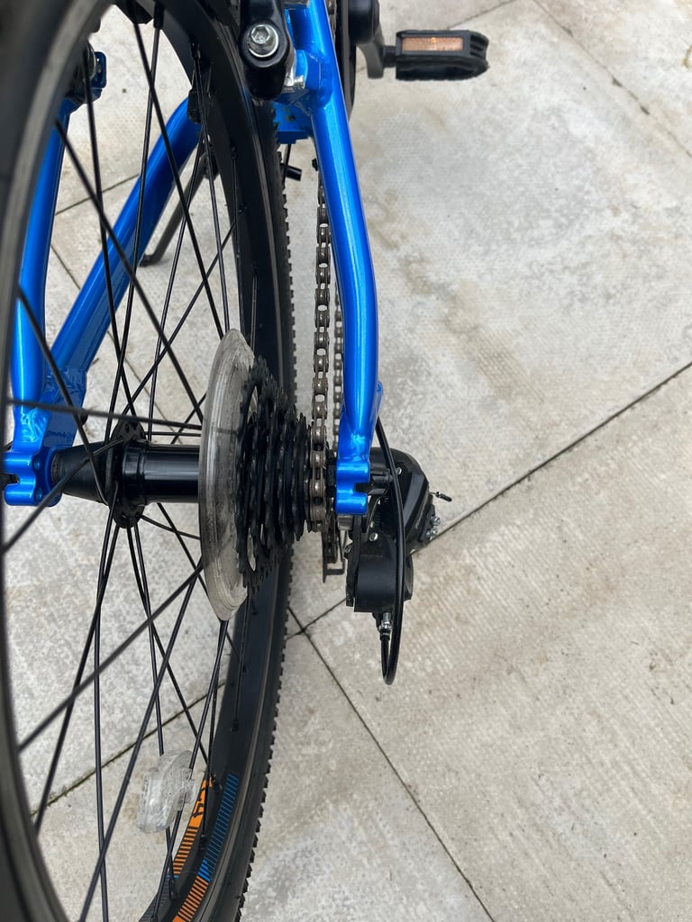 Practically new. Cannondale, Quick, Childs Mountain Bike, Electric Blue. 