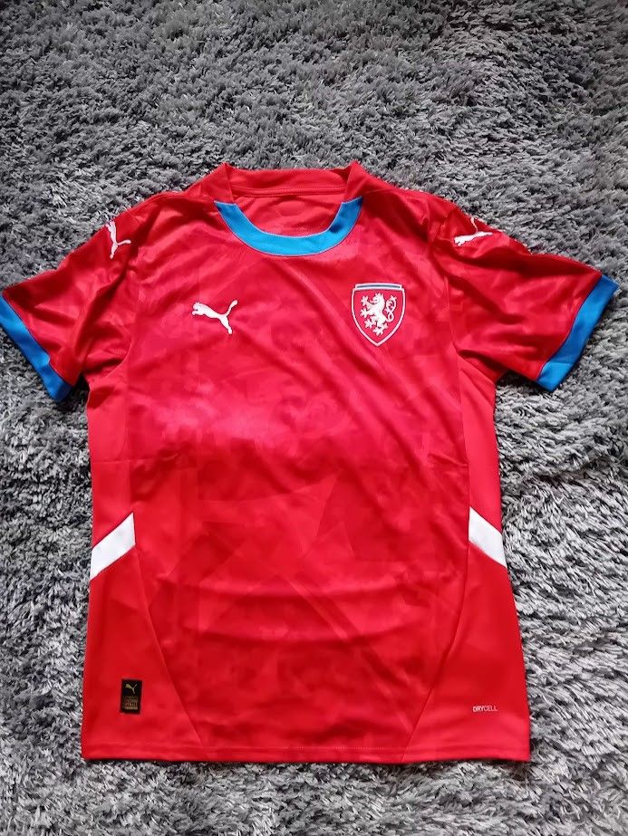 image for Czech Republic Home Shirt 2024/25 Size:Medium