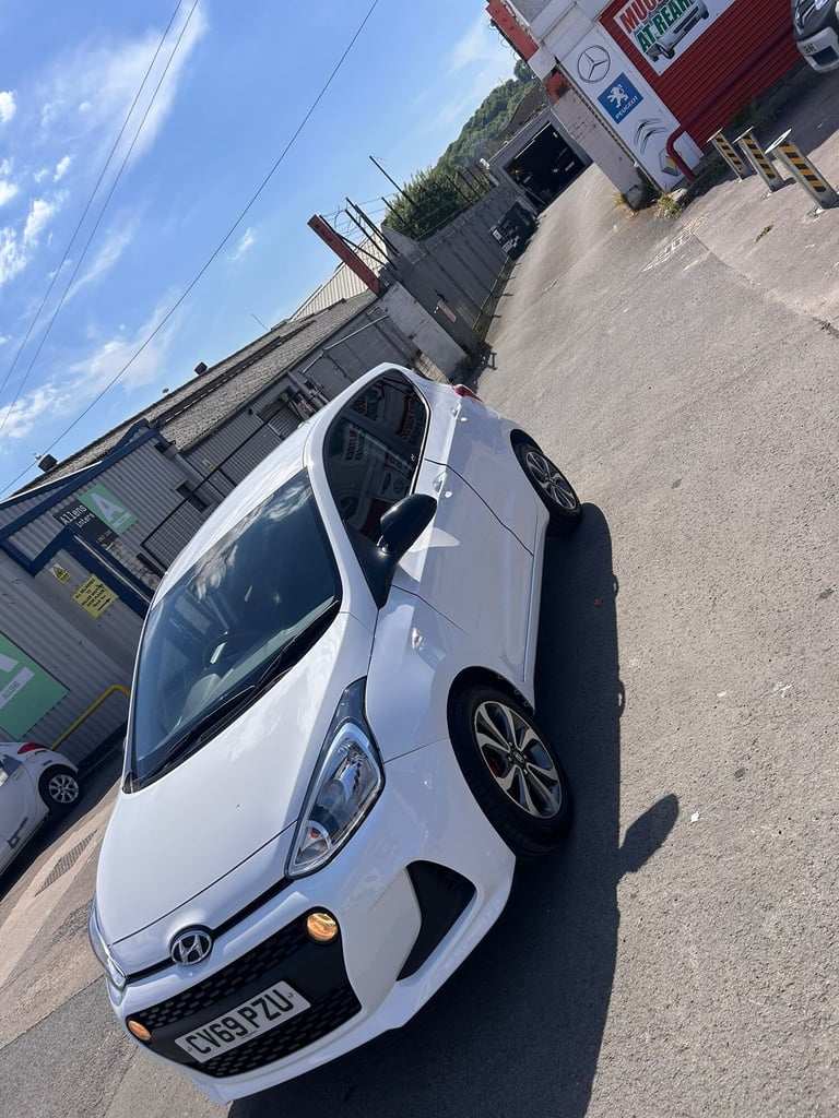 2019 Hyundai i10 1.0 Play 5dr HATCHBACK Petrol Manual