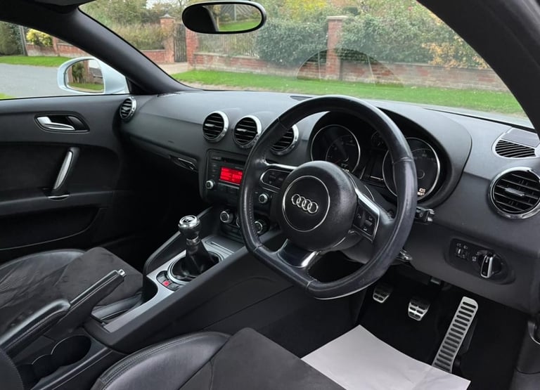 2012(62) AUDI TT 2.0 TFSi SPORT GENUINE 47,000 MILES FSH FULL MOT TRULY STUNNING