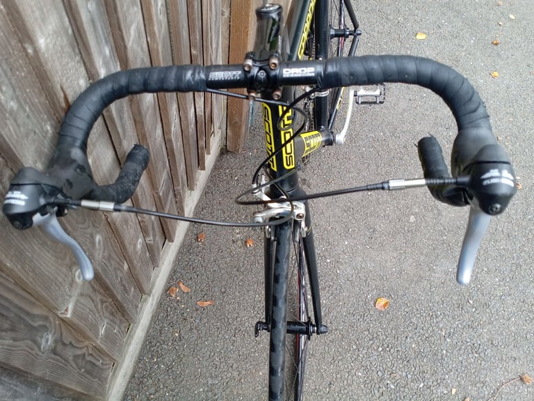 Scott Speedster S5 Racing Bicycle - Shimano Sora - Fulcrum Wheels