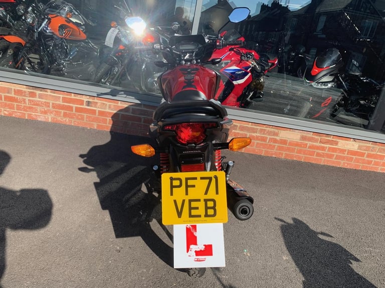 Honda CBF 125 - ONE OWNER - 848 MILES - 2 YEAR WARRANTY