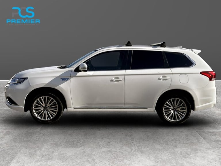 2020 Mitsubishi Outlander h TwinMotor Reflex Plus SUV HYBRID Automatic