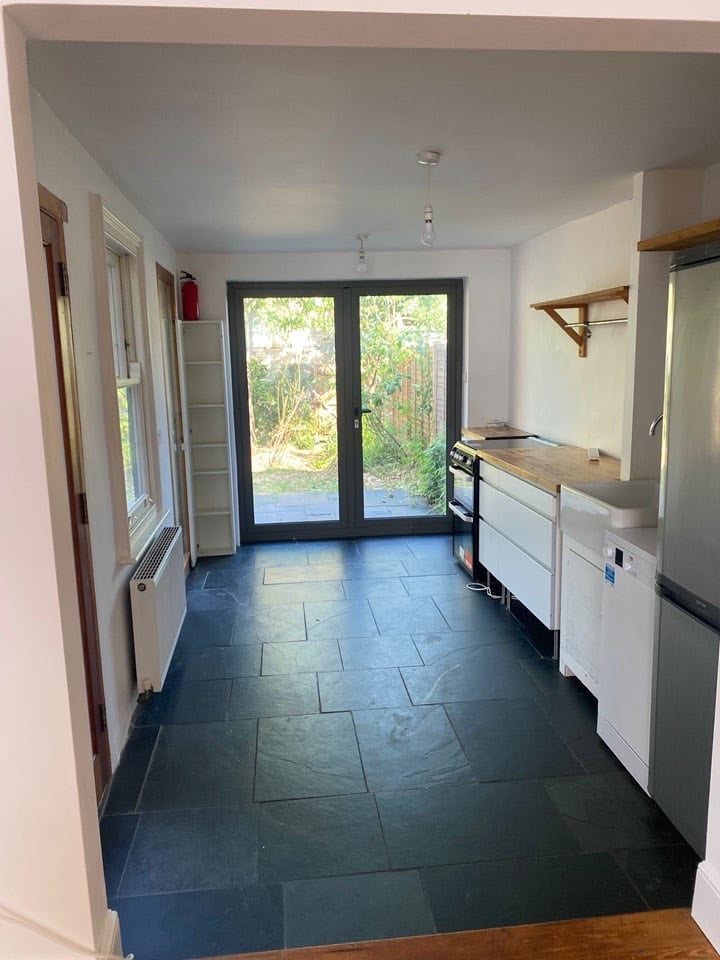 3 bedroom period house in CB1, £2100p/m
