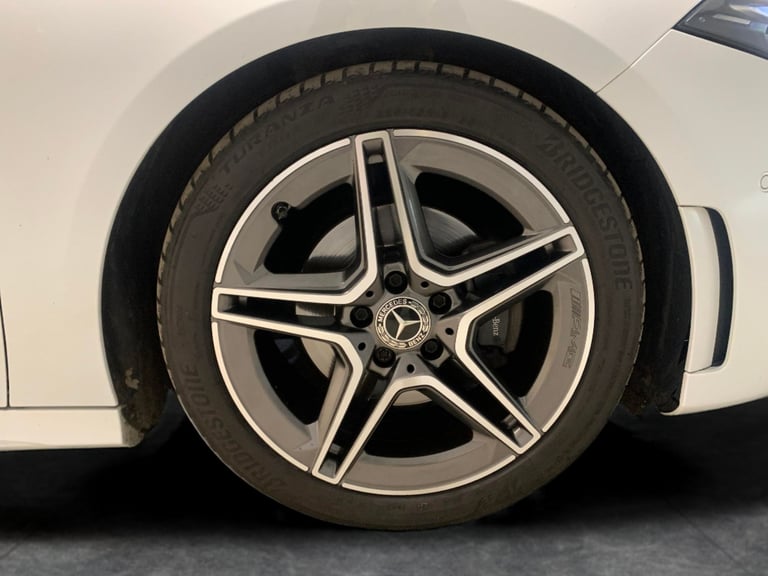 2021 Mercedes-Benz A-Class 2.0 A180d AMG Line (Executive) Hatchback 5dr Diesel Manual Euro 6 (s/s...