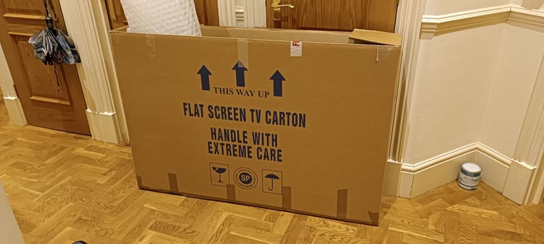 House move   TV box