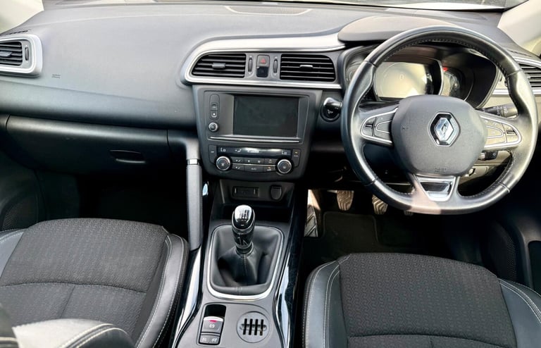 2016 Renault Kadjar 1.5 dCi Dynamique S Nav Euro 6 (s/s) 5dr HATCHBACK Diesel Manual