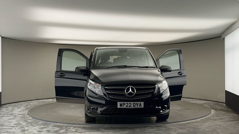 2022 Mercedes-Benz Vito 2.0 114 CDI SELECT Tourer Double Cab 5dr Diesel G-Tronic RWD L3 Euro 6 (s...