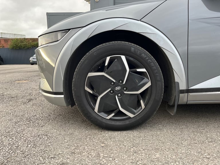  Hyundai Ioniq 5 58kwh Ultimate Hatchback 5dr Electric Auto 170 Ps Electric