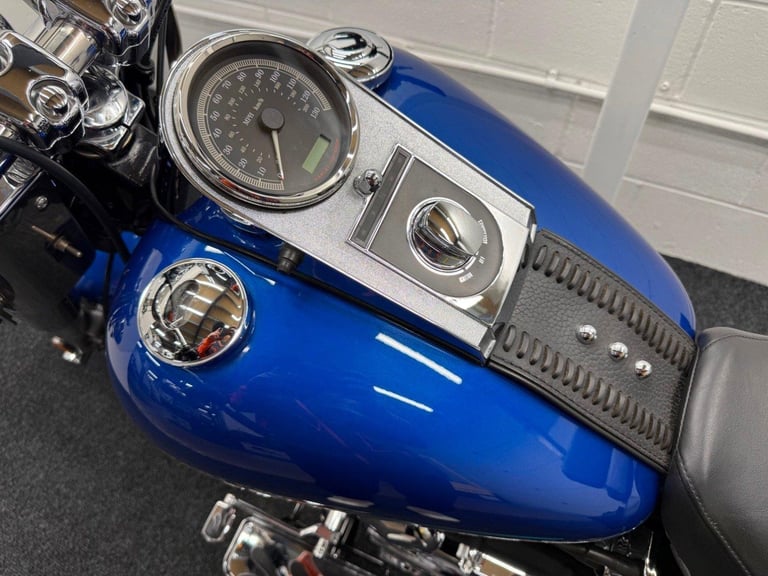 HARLEY-DAVIDSON FLSTF FAT BOY 1584 ** Vance and Hines - Keyless Start **