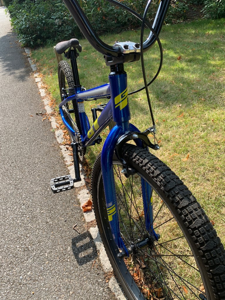 GT Mach One Pro 24 BMX Racing Bike