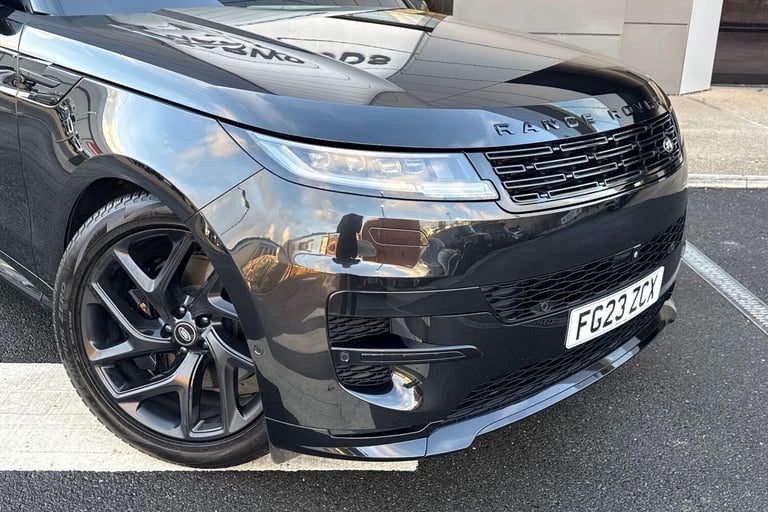 2023 Land Rover Range Rover Sport 3.0 P440e 38.2kWh Dynamic SE SUV 5dr Petrol Plug-in Hybrid Auto...