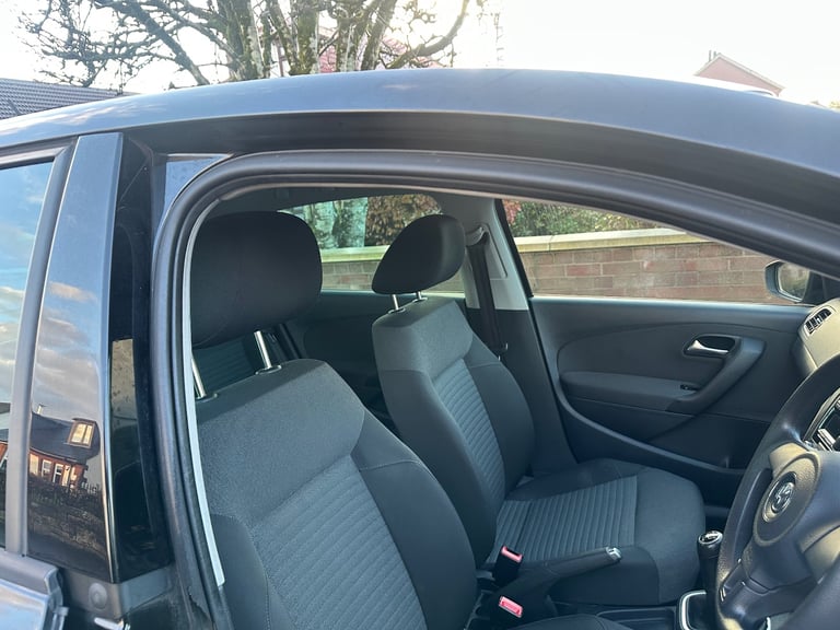 LOVELY LITTLE 5DOOR 1200cc VW POLO 