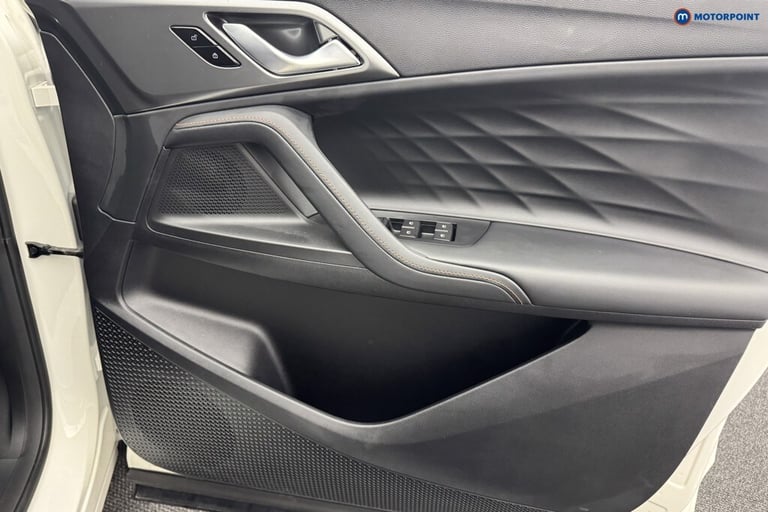 2025 MG MG HS 1.5 T-GDI Trophy 5dr DCT SUV Petrol Automatic