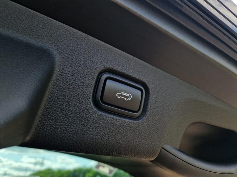 2025 Kia Sportage 1.6 H T Gdi Gt Line S Suv 5dr Petrol Hybrid Auto Euro 6 (s/s) (207 Bhp) ESTATE ...