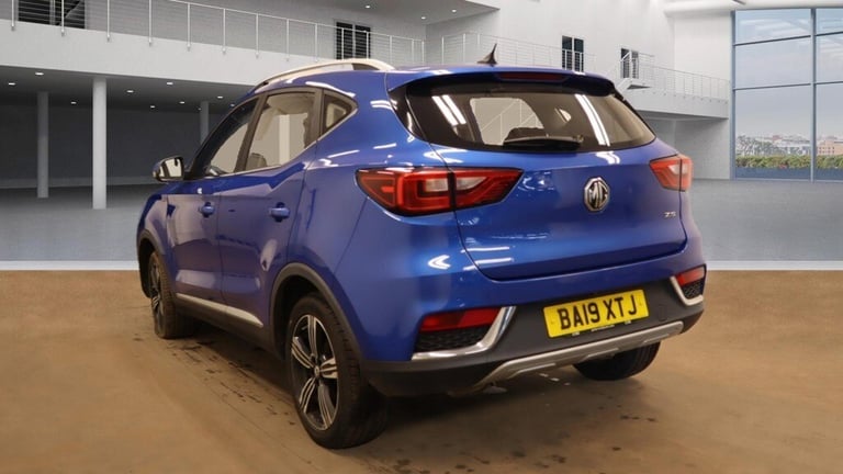 2019 MG MG ZS 1.5 VTi-TECH Exclusive 5dr + CAMERA / NAV / LEATHER / ULEZ / DAB ++ HATCHBACK Petro...