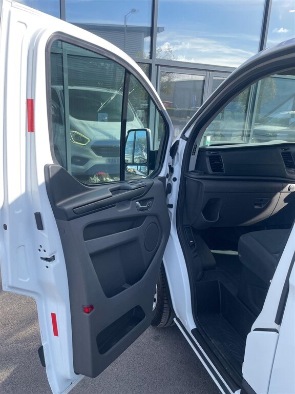 2020 Ford Transit Custom 2.0 EcoBlue 105ps Low Roof Trend Van PANEL VAN DIESEL Manual