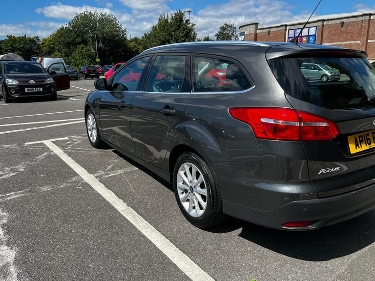 Ford, FOCUS, 2016, Automatic, 999 (cc), 5 doors