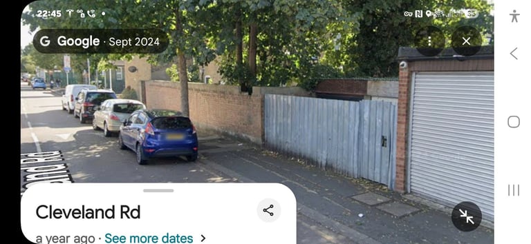 Garage to let Ilford Cleveland Road, Ilford. IDEAL FOR STORAGE