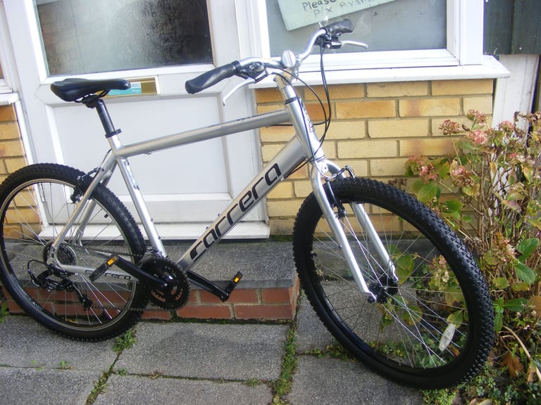 CARRERA PARVA 27.5 WHEEL BIKE 20" ALUM FRAME IN GOOD CLEAN CONDITION