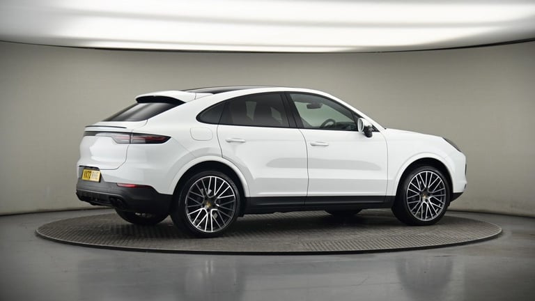 2022 Porsche Cayenne 3.0T V6 Platinum Edition TiptronicS 4WD Euro 6 (s/s) 5dr Coupe Petrol Automatic