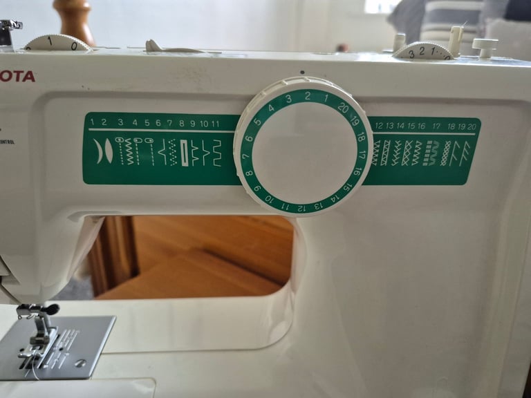 Toyota sewing machine