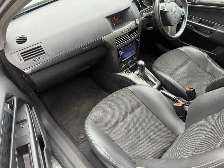 VAUXHALL ASTRA AUTOMATIC 1.8 PETROL PORTSMOUTH 