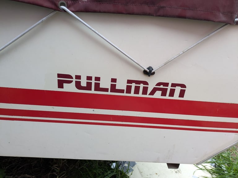 TRAILER TENT 