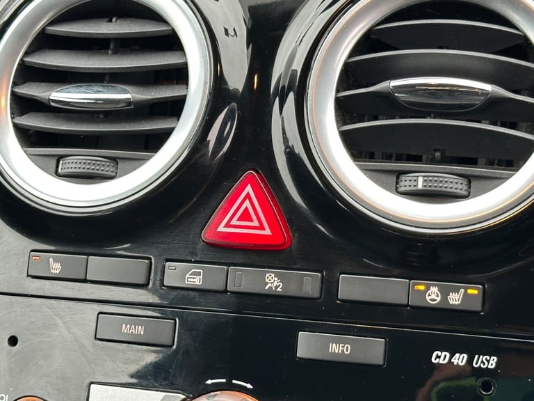 2014 VAUXHALL CORSA EXCITE AC ECOTEC, 1.2 PETROL, **HUGE SPEC, LOW MILES** 